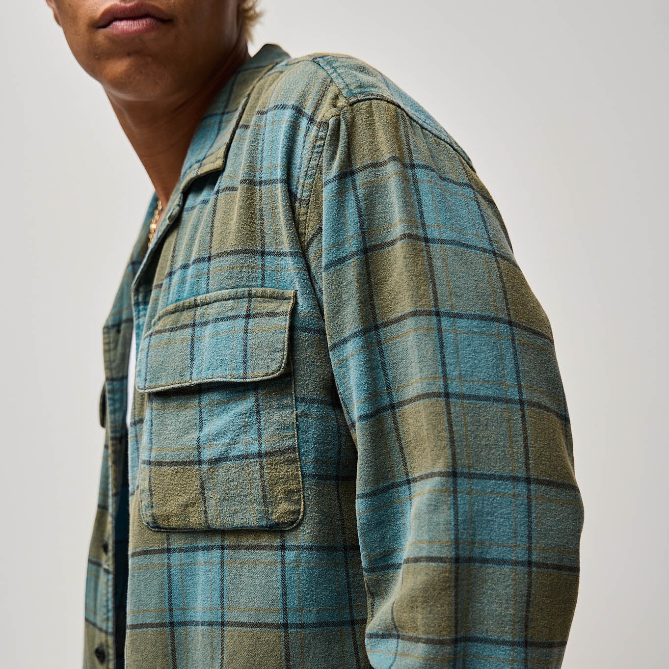 Rebel Long Sleeve Woven Shirt - Military Green Plaid Flannel – Ezekiel