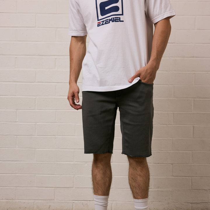 NOW DENIM SHORT - DARK GREY
