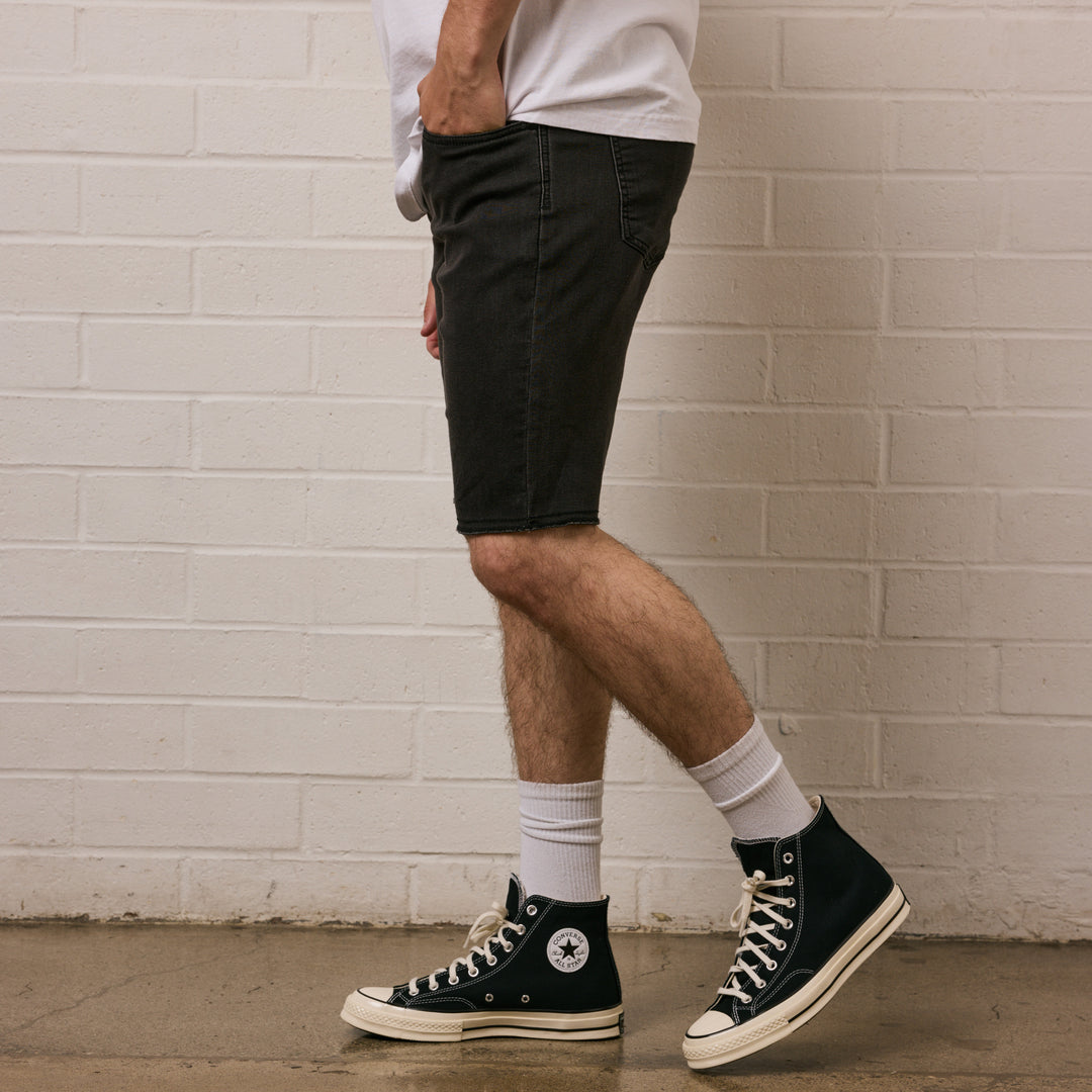 NOW DENIM SHORT - VINTAGE BLACK