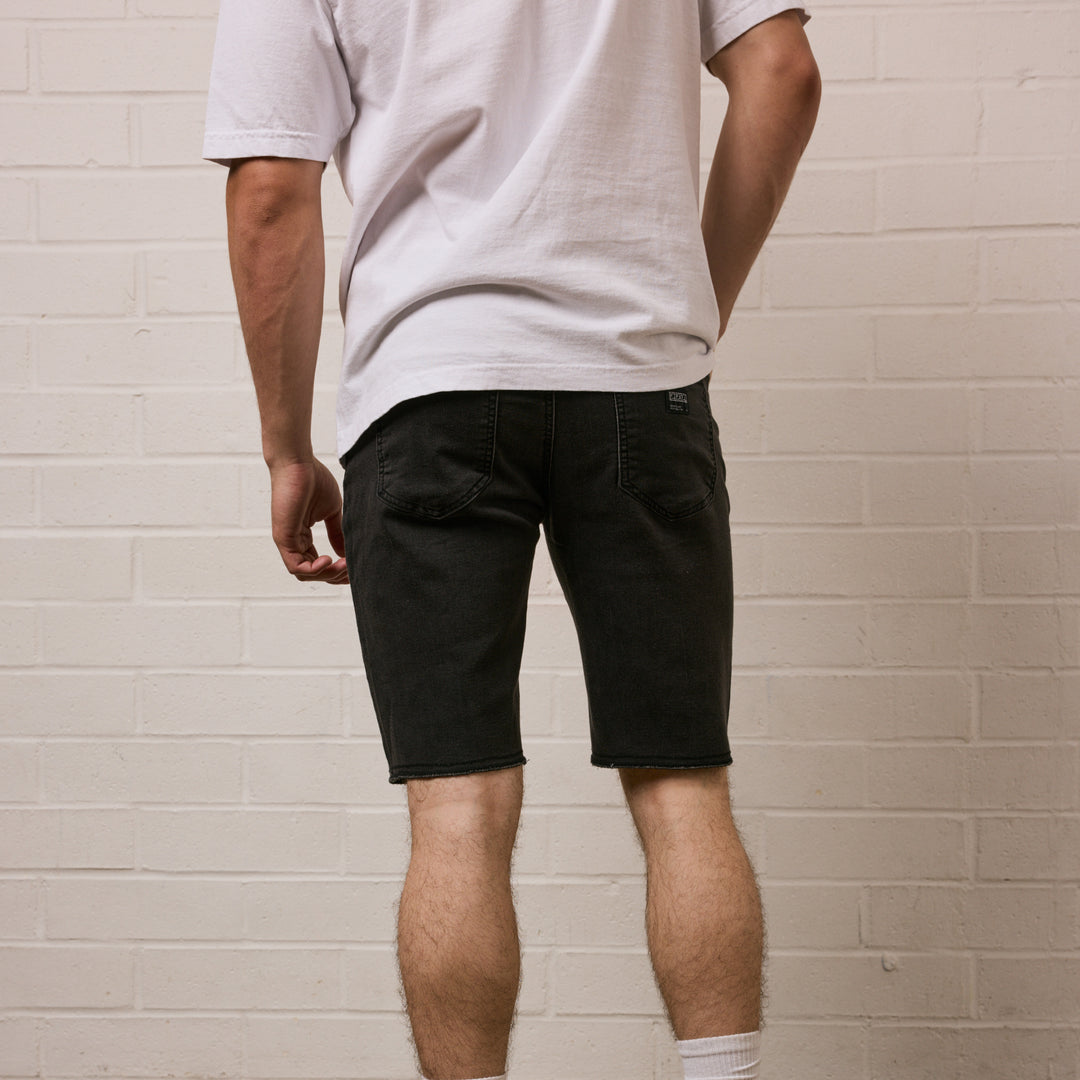 NOW DENIM SHORT - VINTAGE BLACK